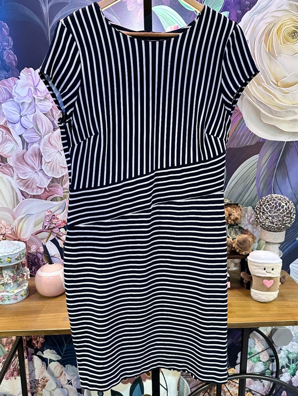 Banana Republic 14 Black White Striped Sheath Dress Stretch Workwear Classic